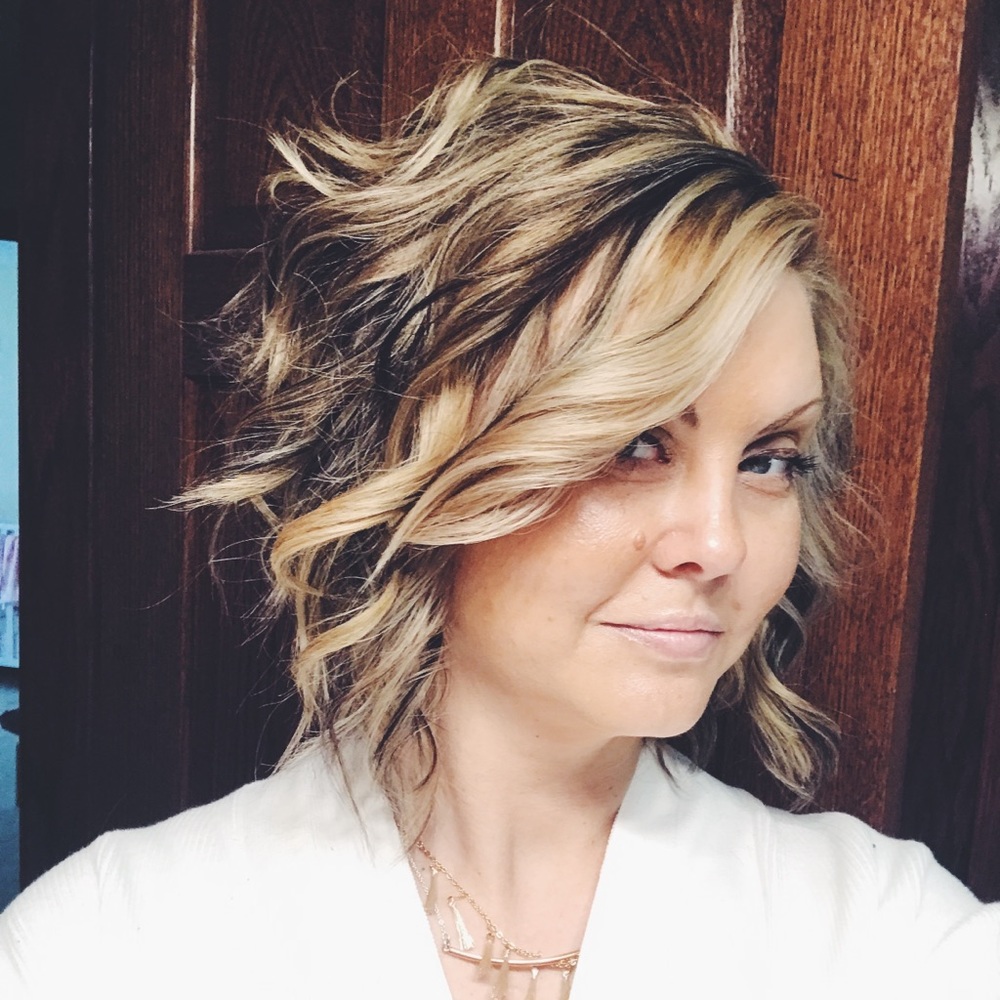 Meet your Posher, Stephanie